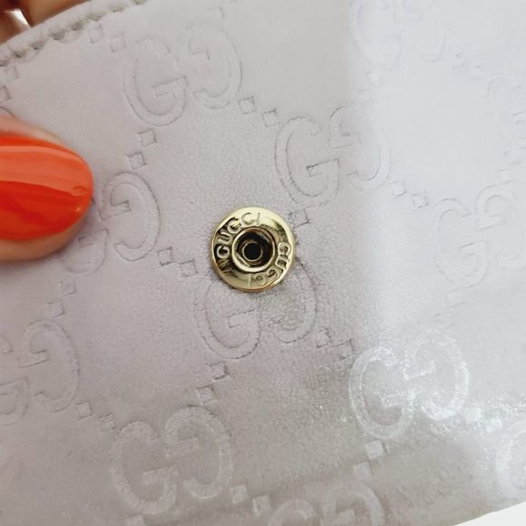 GUCCI  Authentic metallic GG leather large wallet - Picture 14 of 17